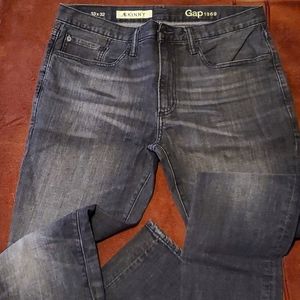 Gap Men's Distress Jeans